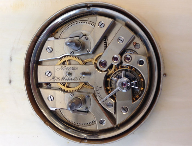 Vente aux enchères : une pendulette de bureau Fabergé calibre Moser vendue près de 90.000 euros