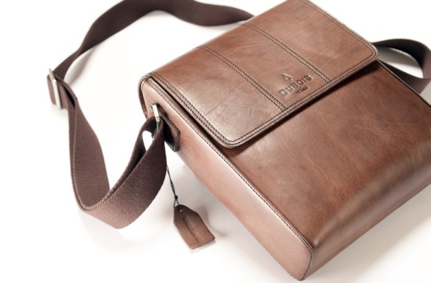 DuBois et fils : un sac en cuir en guise de boite de montres