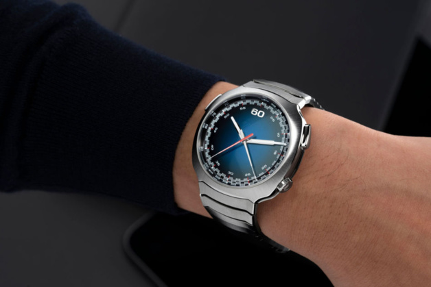 Moser Streamliner Flyback Chronograph Automatic version 2.0 : avec logo en laque transparente Moser Streamliner Flyback Chronograph Automatic version 2.0 : avec logo en laque transparente