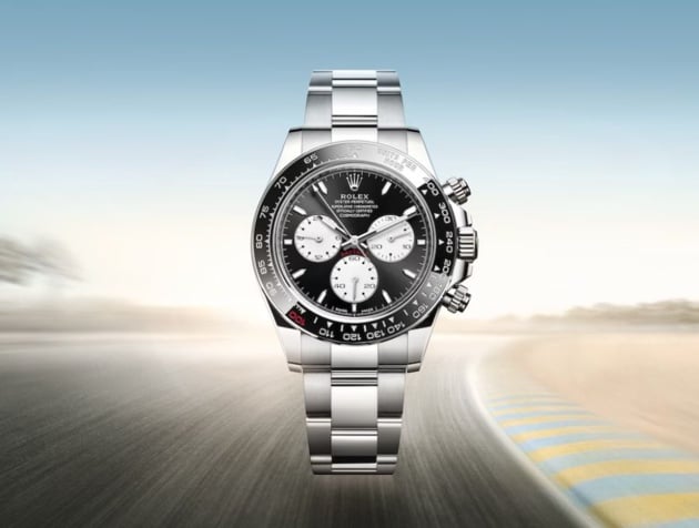 Rolex Cosmograph Daytona : une version créée en l'honneur des cent ans des 24H du Mans Rolex Cosmograph Daytona : une version créée en l'honneur des cent ans des 24H du Mans