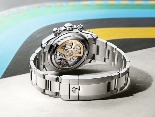 Rolex Cosmograph Daytona : une version créée en l'honneur des cent ans des 24H du Mans Rolex Cosmograph Daytona : une version créée en l'honneur des cent ans des 24H du Mans