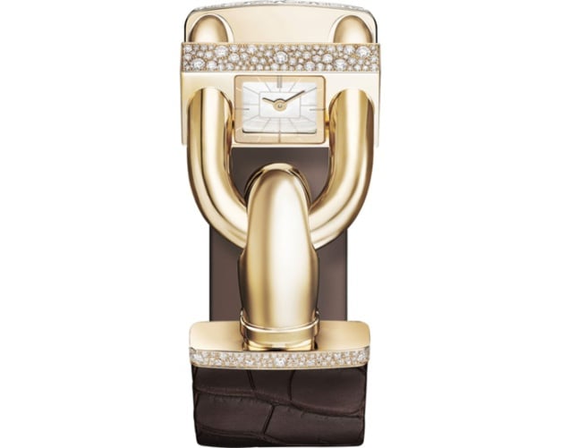 Van Cleef & Arpels : un amour de bijou qui donne l'heure... à la dérobée Van Cleef & Arpels : un amour de bijou qui donne l'heure... à la dérobée