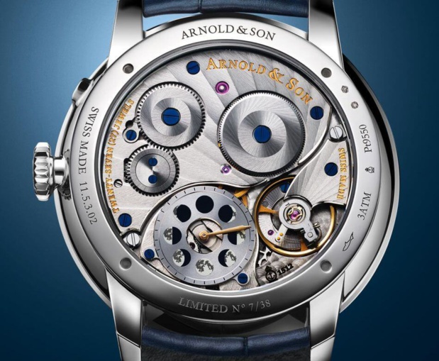 Arnold & Son Perpetual Moon 41,5 Platinum "Celestial blue" : Lune bleue