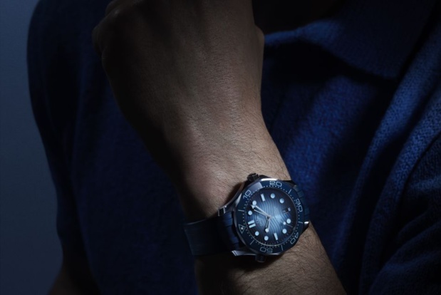 Omega Seamaster Diver 300M Summer Blue Omega Seamaster Diver 300M Summer Blue