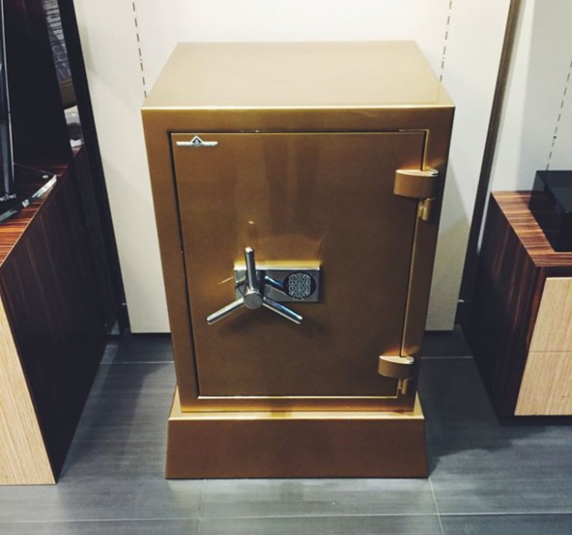 Hartmann : le coffre-fort de Goldfinger disponible chez MisterChrono