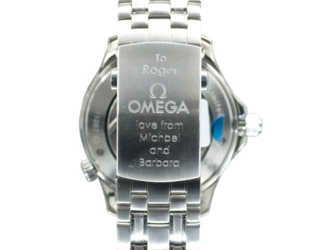 Bonhams "For your eyes only" : vente de l'Omega Seamaster personnelle de Roger Moore !