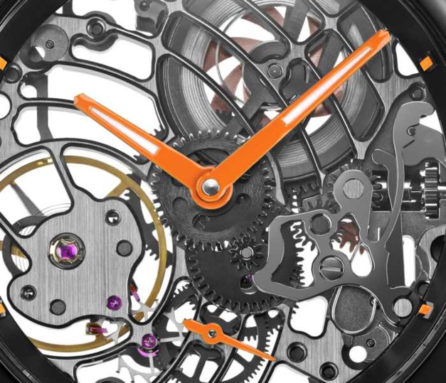 Aerowatch Renaissance Orange Tornado : un squelette très aérien