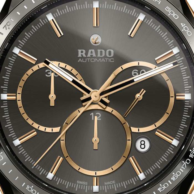 Rado HyperChrome Automatic Chronograph Tachymeter : lunette céramique et Superluminova Rado HyperChrome Automatic Chronograph Tachymeter : lunette céramique et Superluminova