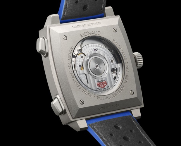 TAG Heuer Monaco Chronograph Racing Blue : hommage au bleu racing des bolides français TAG Heuer Monaco Chronograph Racing Blue : hommage au bleu racing des bolides français