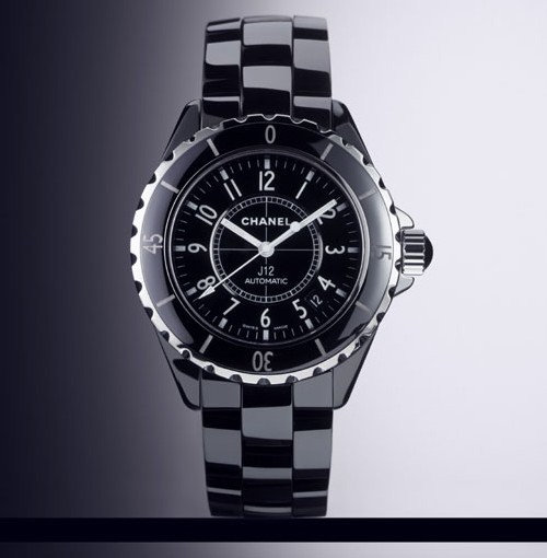 Chanel J12 en céramique noire Chanel J12 en céramique noire