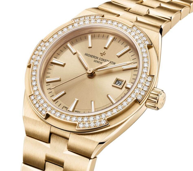 Vacheron Constantin : une Overseas qui fait la part belle à l'or rose Vacheron Constantin : une Overseas qui fait la part belle à l'or rose