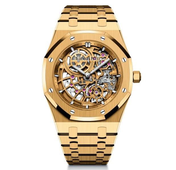Audemars Piguet Royal Oak "Jumbo" Extra-Plat squelette en or jaune : somptueuse itération Audemars Piguet Royal Oak "Jumbo" Extra-Plat squelette en or jaune : somptueuse itération