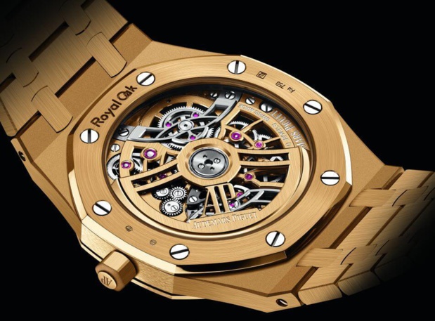 Audemars Piguet Royal Oak "Jumbo" Extra-Plat squelette en or jaune : somptueuse itération Audemars Piguet Royal Oak "Jumbo" Extra-Plat squelette en or jaune : somptueuse itération