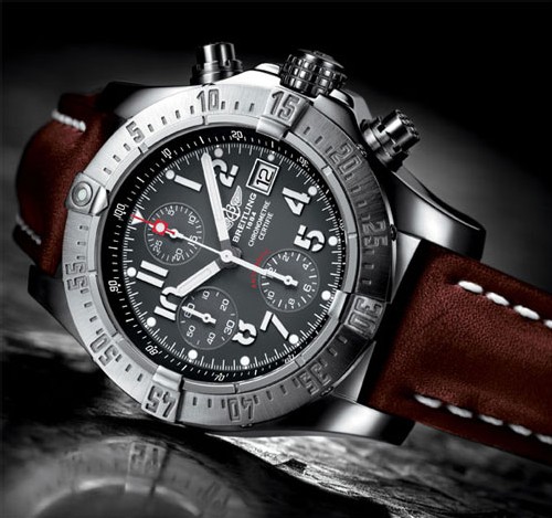 Avenger Skyline Breitling en acier