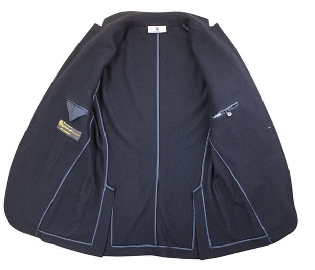 Le blazer : la veste sport intemporelle par excellence Le blazer : la veste sport intemporelle par excellence