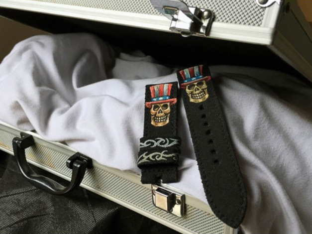 Gunny Straps : des bracelets en cuir peints à la main