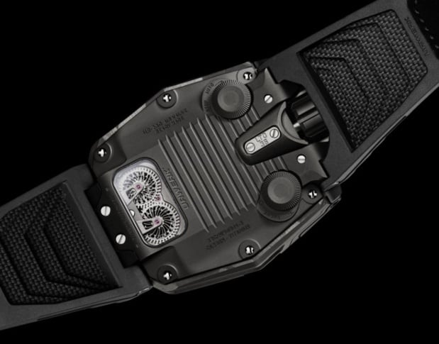 Urwerk UR-230 "Eagle" : vers un nouvel envol Urwerk UR-230 "Eagle" : vers un nouvel envol
