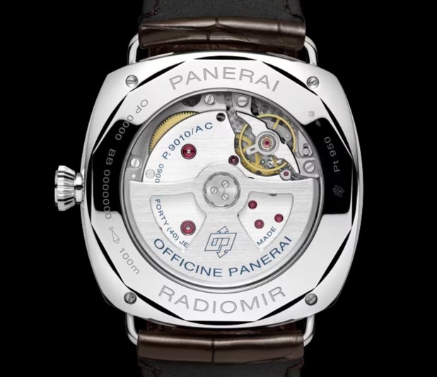 Panerai Annual Calendar : belle complication pour une splendide édition boutique Panerai Annual Calendar : belle complication pour une splendide édition boutique