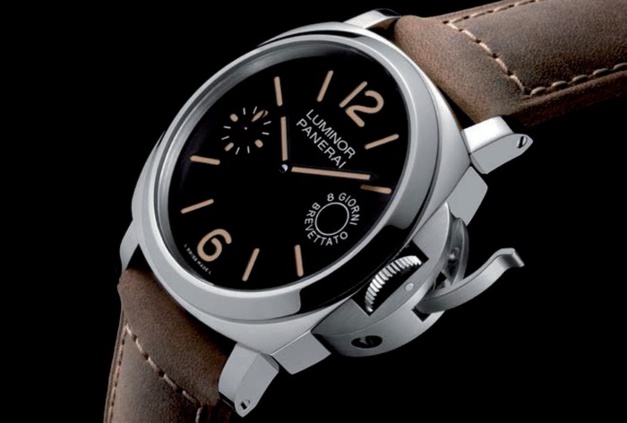 Panerai Luminor Marina 8 jours en acier 44 mm
