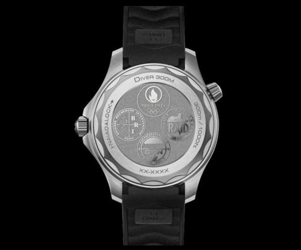 Feu de Seamaster 300 - tome 13 - Page 34 77265562-56052737