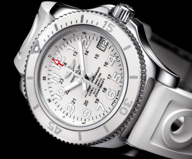 Breitling SuperOcean II 36 version blanche Breitling SuperOcean II 36 version blanche