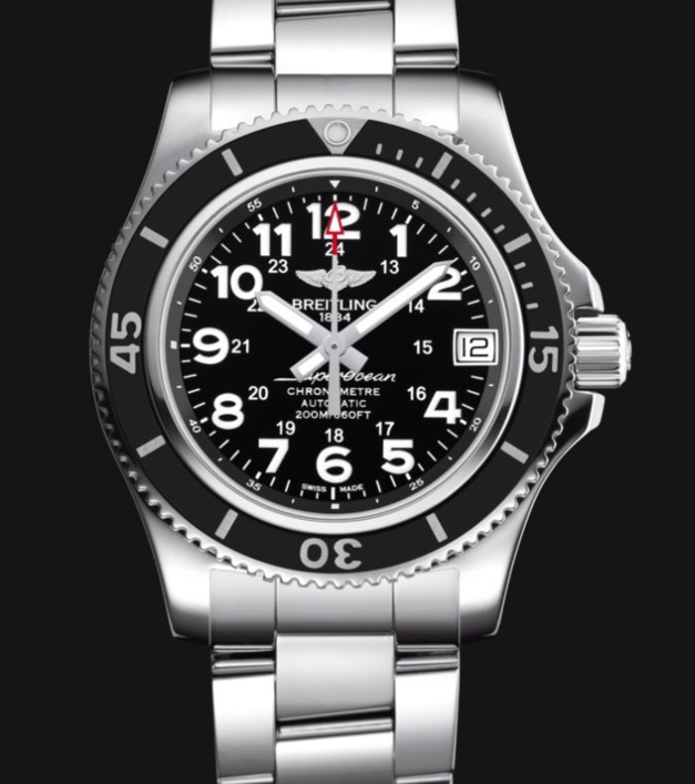 Breitling SuperOcean II 36 : une plongeuse très féminine Breitling SuperOcean II 36 : une plongeuse très féminine