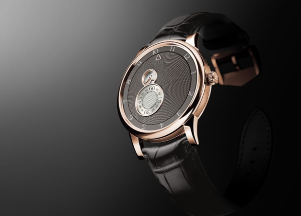 Trilobe Nuit Fantastique Brume : le guillochage à l'honneur au sein de cette montre "Paris France" Trilobe Nuit Fantastique Brume : le guillochage à l'honneur au sein de cette montre "Paris France"