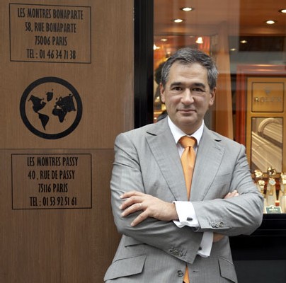 Jean Lassaussois de la boutique Les Montres à Paris Jean Lassaussois de la boutique Les Montres à Paris