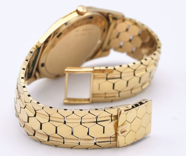 Universal Genève Polerouter Jet : splendide montre en or de collection à s'offrir le 11 février 2024 à Bordeaux