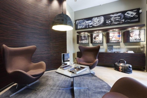 TAG Heuer : pop-up store à Saint-Tropez TAG Heuer : pop-up store à Saint-Tropez