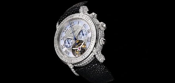 Honneur aux dames chez Audemars Piguet : un Tourbillon et un Tourbillon Chronographe dans la collection Jules Audemars