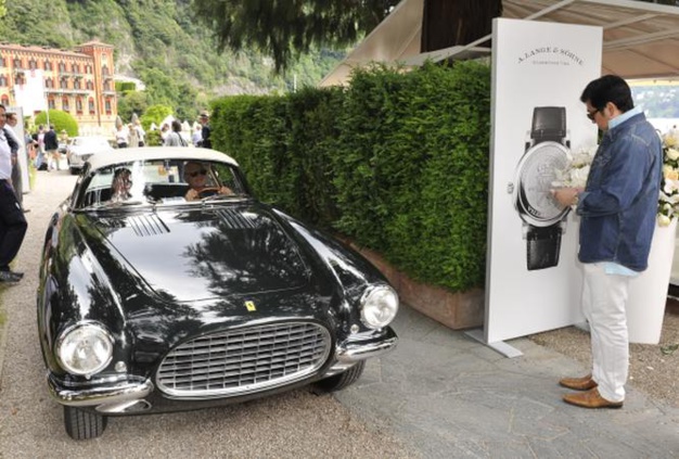 Une Ferrari 250 GT Europa de 1954 carrossée par Vignale qui fit partie de la collection des cinq Ferrari construites spécialement pour le Roi Leopold de Belgique et Liliane de Rhety