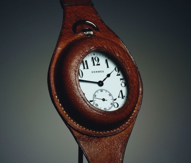 Hermès In The Pocket : montre "transformer" Hermès In The Pocket : montre "transformer"