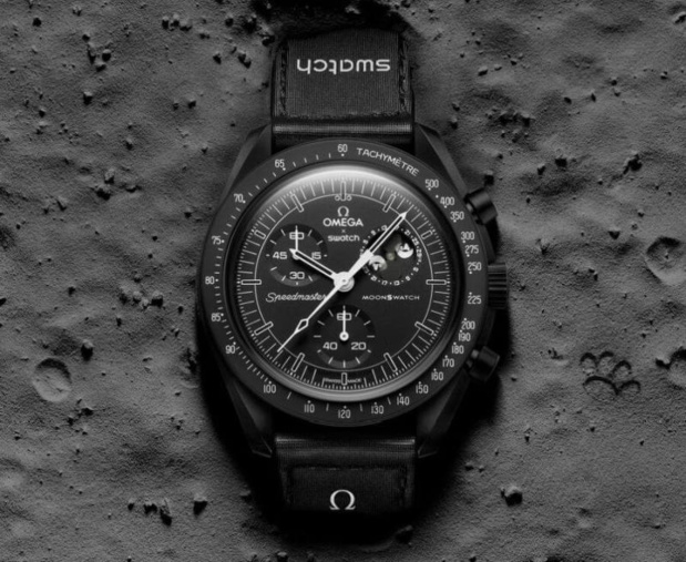 Moonswatch Mission to the Moonphase : après la blanche... la noire ! Moonswatch Mission to the Moonphase : après la blanche... la noire !