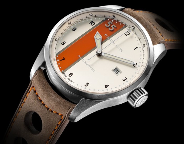 Raidillon revisite les bandes racing sur ses nouveautés de la rentrée 2015 Raidillon revisite les bandes racing sur ses nouveautés de la rentrée 2015