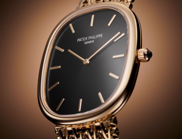 Patek Philippe Golden Ellipse avec bracelet métal : la beauté du vintage et la praticité du moderne !