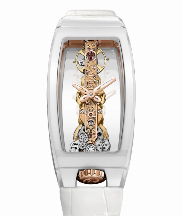 Corum : quand Miss Golden Bridge se fait céramique... Corum : quand Miss Golden Bridge se fait céramique...