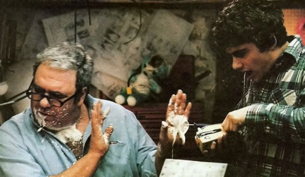 Gremlins : Hoyt Axton porte une Rolex Datejust or et acier