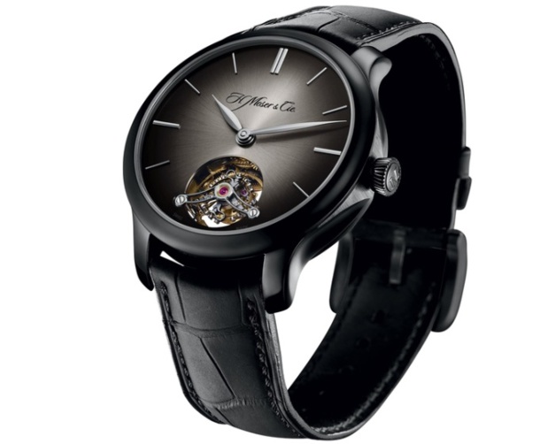 Moser Endeavour Tourbillon : un tourbillon GMT sportif et chic à la fois