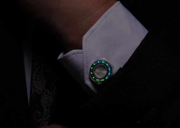 T F Est. 1968 : des boutons de manchette GMT avec lunette en céramique fluorescente ! T F Est. 1968 : des boutons de manchette GMT avec lunette en céramique fluorescente !