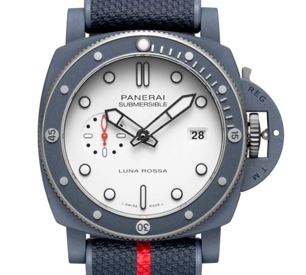 Panerai Submersible QuarantaQuattro Luna Rossa Ti-Ceramitech : pour poignets marins