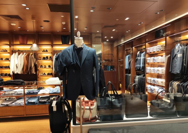 Japon : Beams, Ships, United Arrows et Tomorrowland, les 4 fantastiques du vestiaire masculin Japon : Beams, Ships, United Arrows et Tomorrowland, les 4 fantastiques du vestiaire masculin