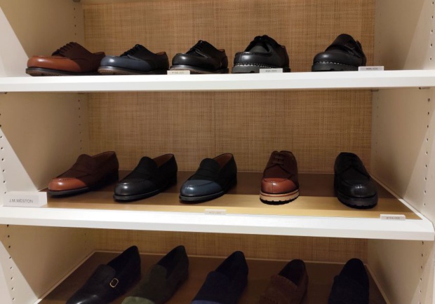 Japon : Beams, Ships, United Arrows et Tomorrowland, les 4 fantastiques du vestiaire masculin Japon : Beams, Ships, United Arrows et Tomorrowland, les 4 fantastiques du vestiaire masculin