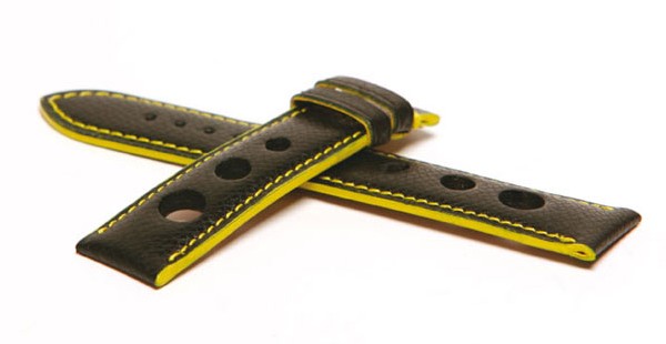 Bracelet en veau grainé avec trous sport larges, fil et tranches jaunes Bracelet en veau grainé avec trous sport larges, fil et tranches jaunes