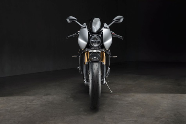 Breitling x Triumph : une somptueuse Chronomat en titane et or rouge pour cette 3ème collab' Breitling x Triumph : une somptueuse Chronomat en titane et or rouge pour cette 3ème collab'