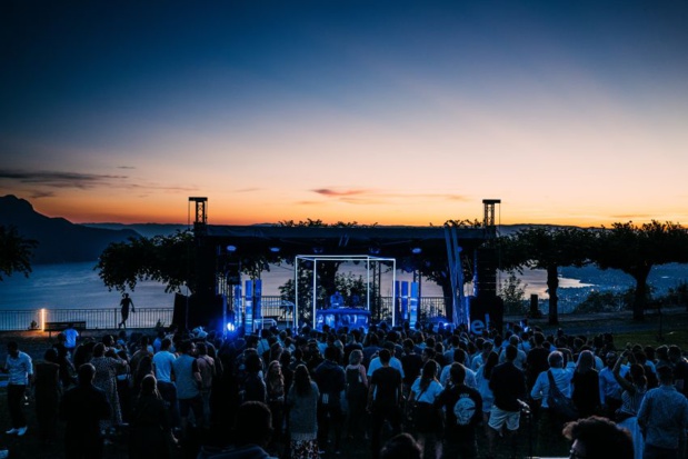 © Adrien Absolonne © Adrien Absolonne