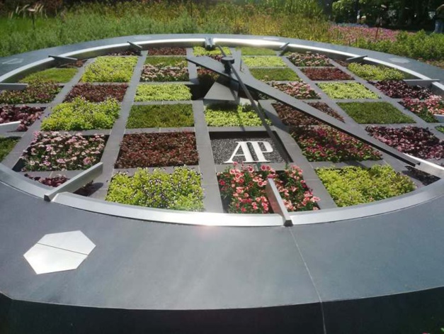 Singapour : une horloge géante Audemars Piguet dans Garden by the Bay Singapour : une horloge géante Audemars Piguet dans Garden by the Bay