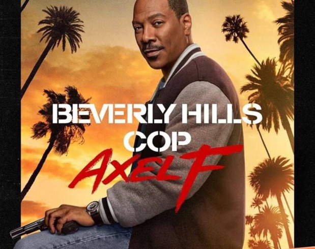 Le flic de Beverly Hills, Axel F. : Eddy Murphy porte une montre Shinola Argonite 713 The Duck Le flic de Beverly Hills, Axel F. : Eddy Murphy porte une montre Shinola Argonite 713 The Duck