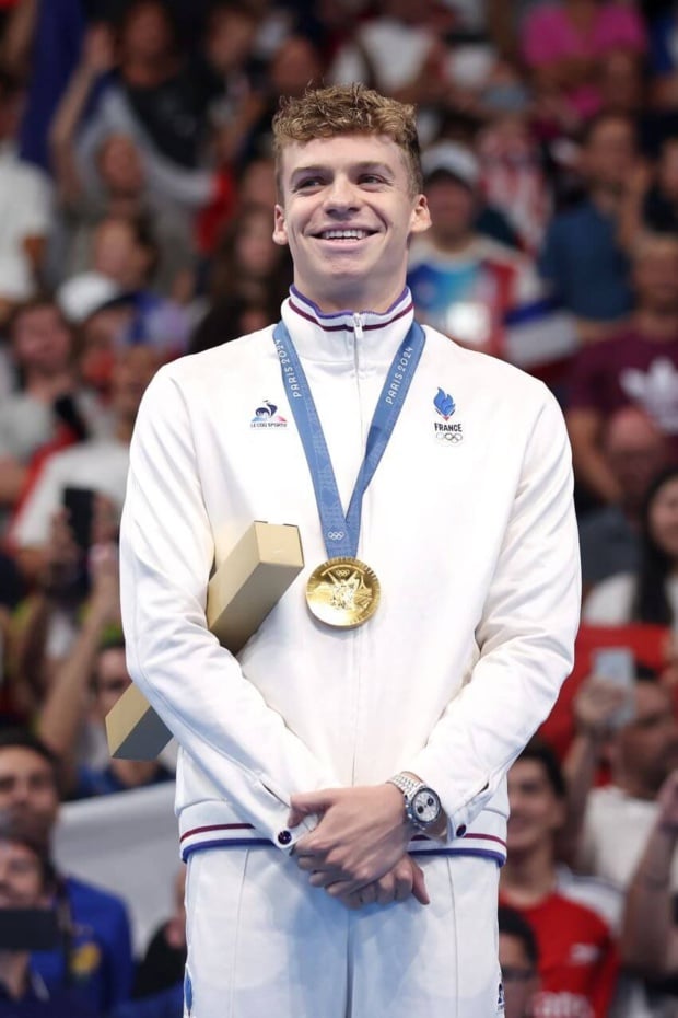 Léon Marchand : quatre médailles d'or aux JO de Paris 2024 pour l'ambassadeur Omega Léon Marchand : quatre médailles d'or aux JO de Paris 2024 pour l'ambassadeur Omega