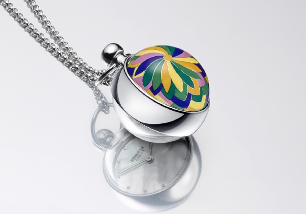 Hermes pendentif Boule émail cloisonné Hermes pendentif Boule émail cloisonné